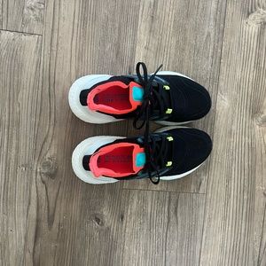 Adidas Ultra Boost 22 Women's Running Shoes